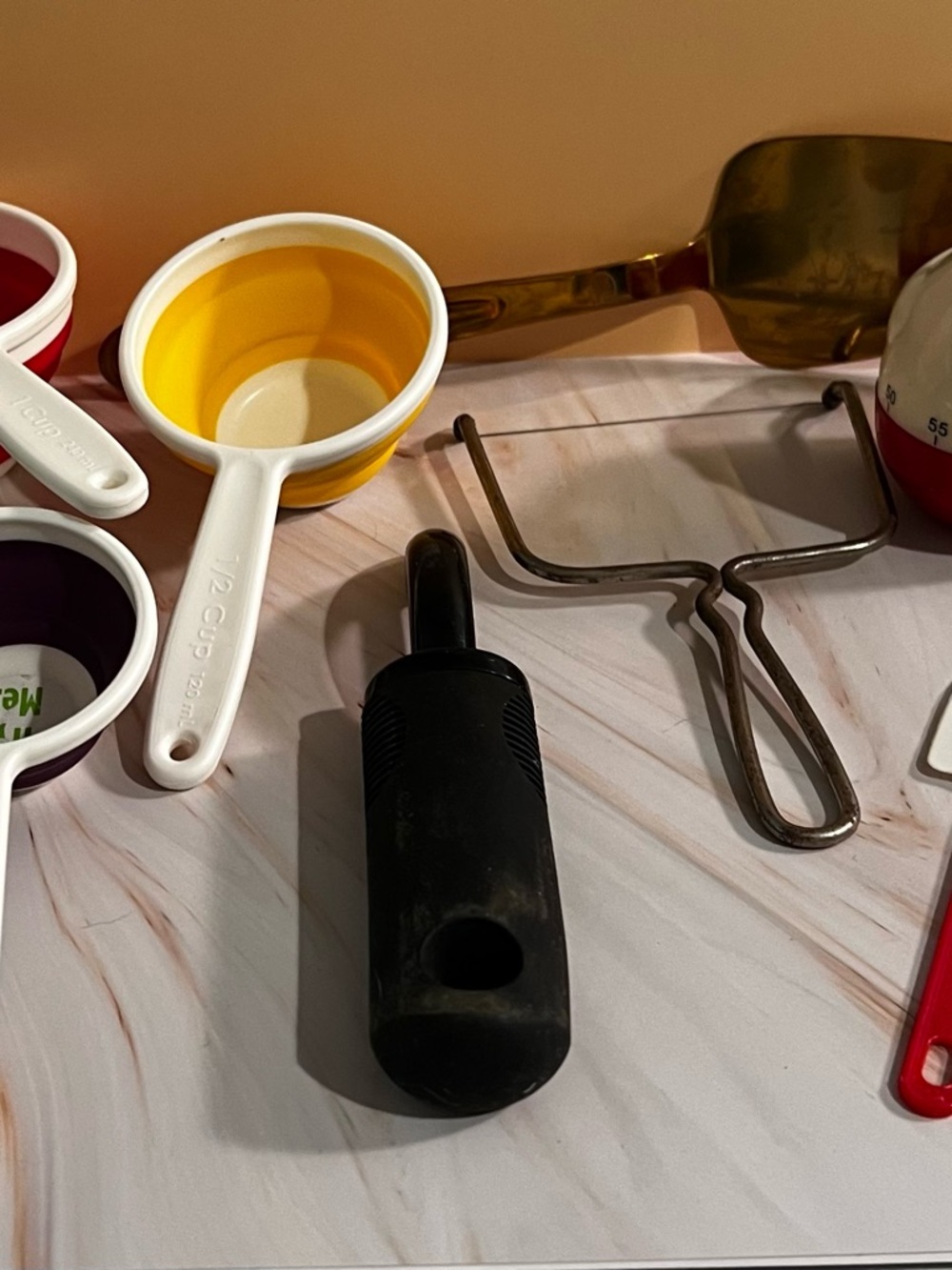 Source Unknown Black Silicone Jar and Bottle Top Grip Tool - Kitchen
